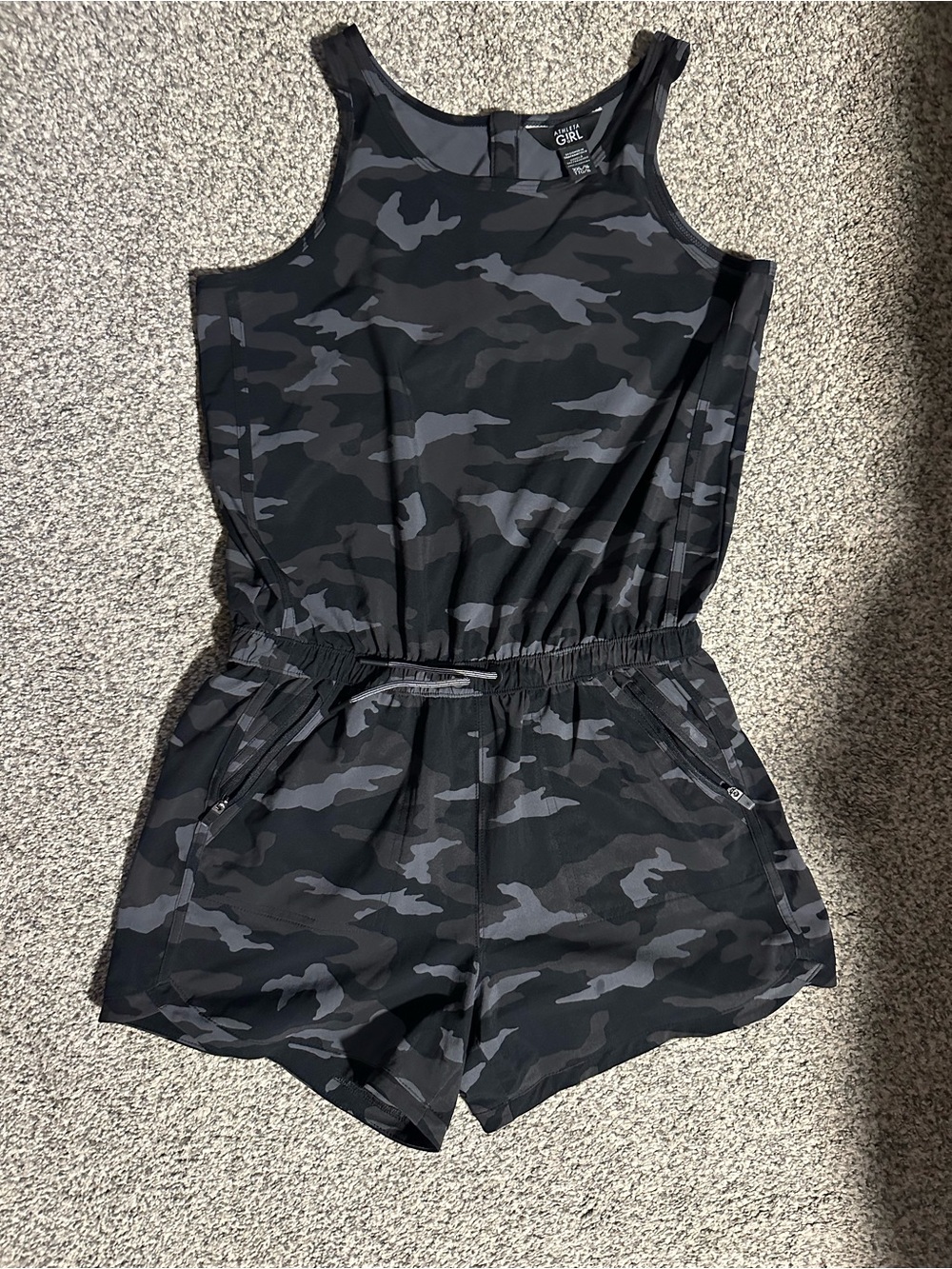 Athleta Black & Gray Camo Women's Shorts Romper